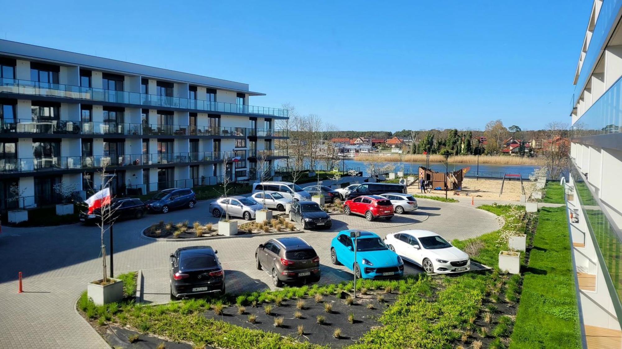 Appartamento Soleggiato Z Basenem Dziwnow Exterior photo